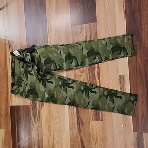 Brand New Army Fatigue pants sz 11/30